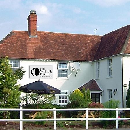 The White Hart Inn نيوبري المظهر الخارجي الصورة